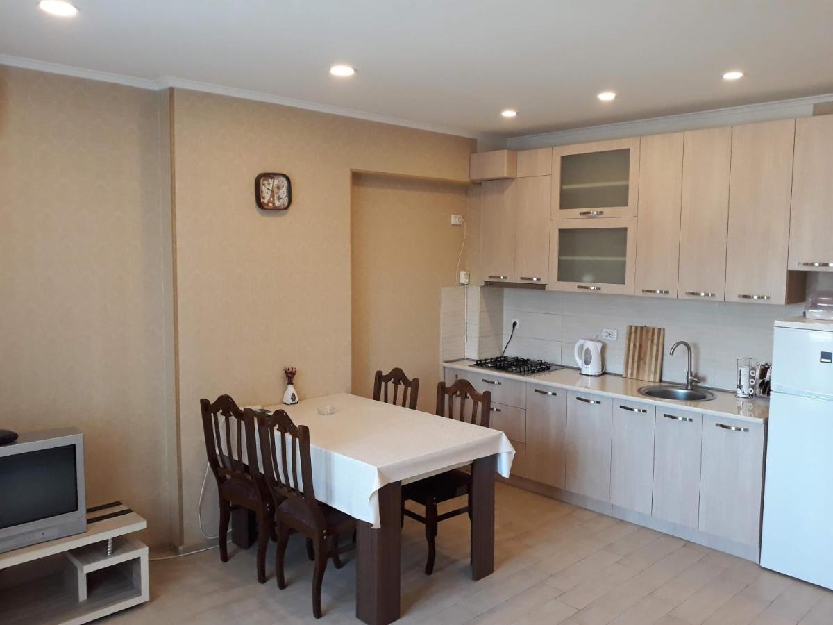 Grigol'S Apartament Tbiliszi Kültér fotó